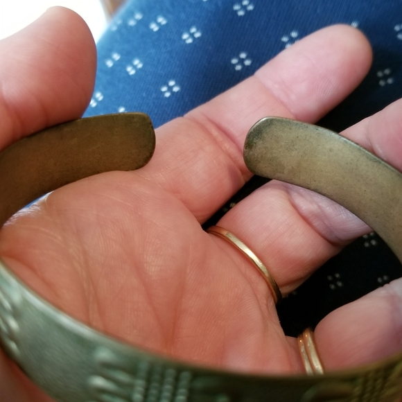 Vintage brass cuff bracelet tribal boho gold tone boho bohemian - Picture 8 of 9